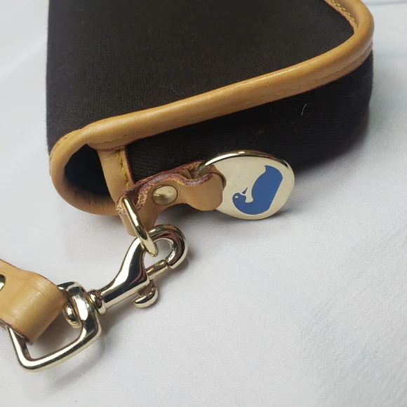 Dooney & Bourke Wristlet - Picture 3 of 10